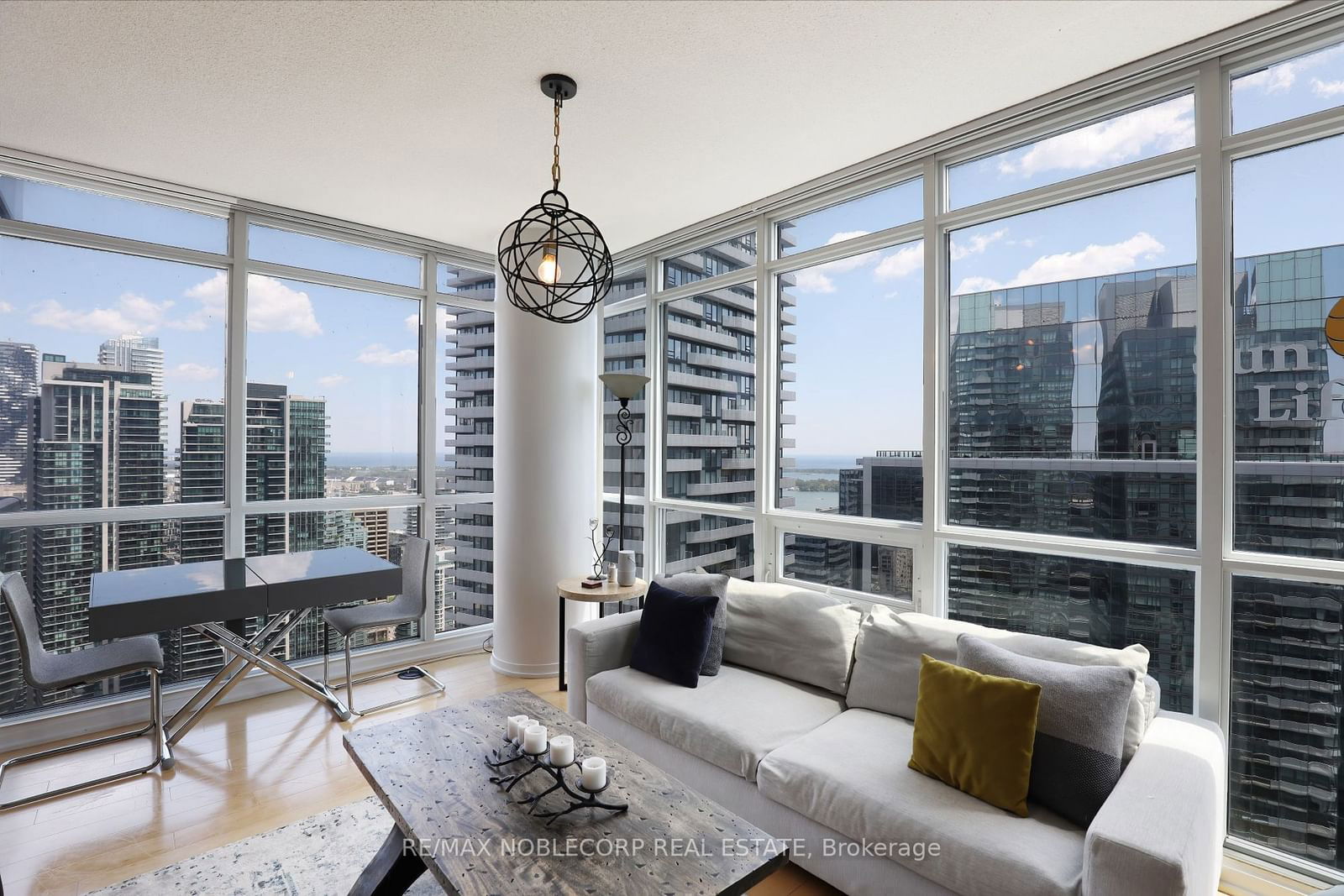 55 Bremner Blvd, unit 4407 for sale - image #15