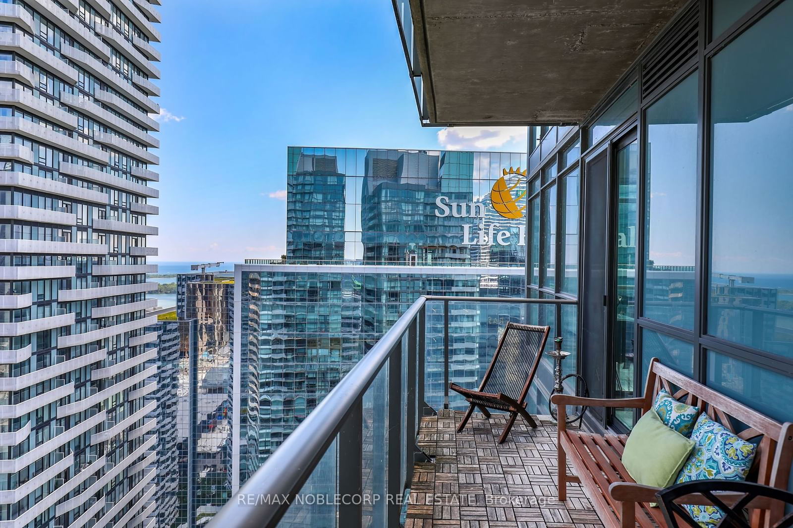 55 Bremner Blvd, unit 4407 for sale