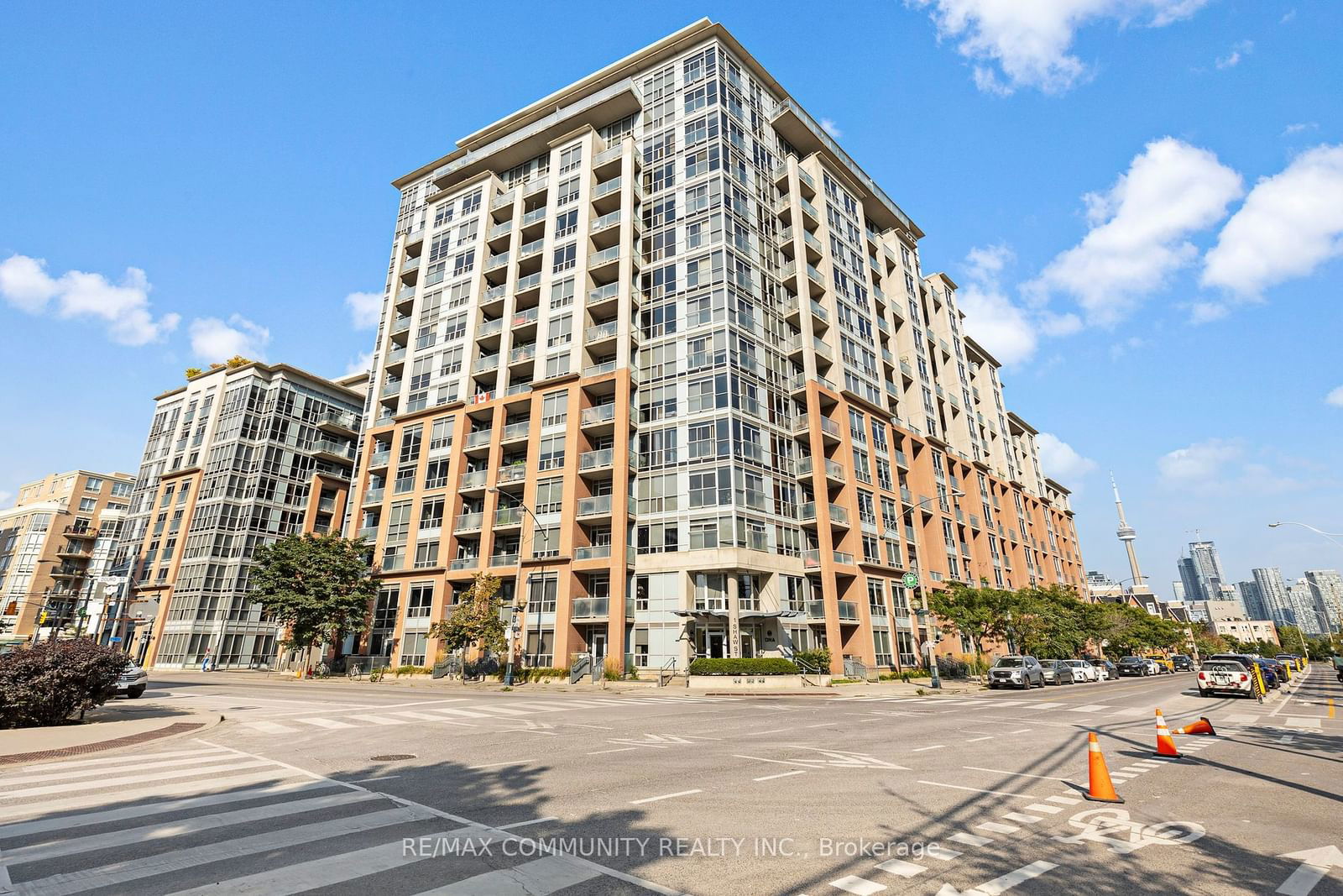 1 Shaw St, unit 424 for sale - image #24