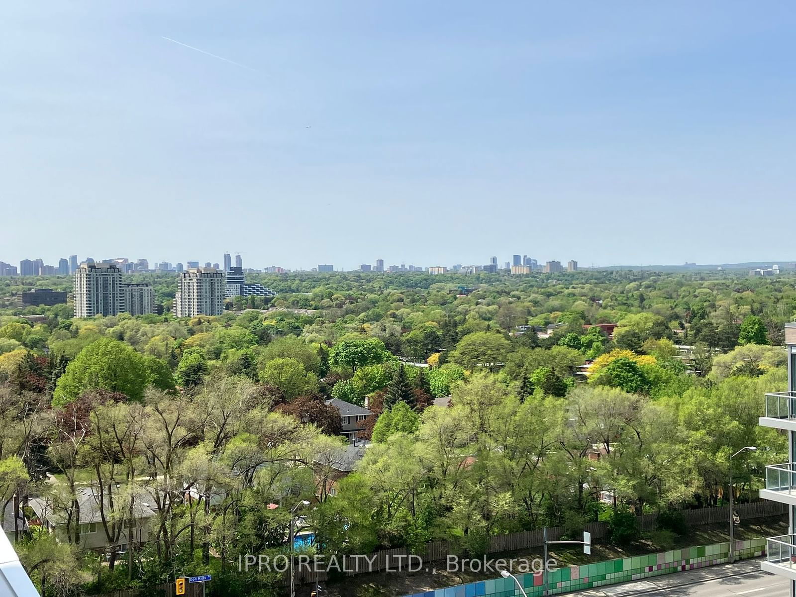 38 Forest Manor Rd, unit 611 for rent - image #12