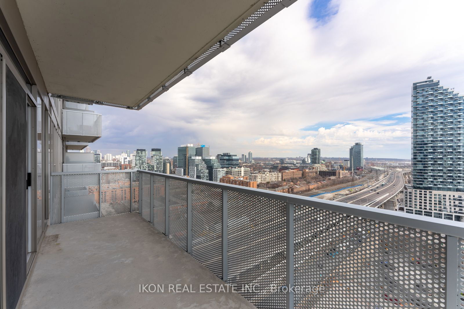 20 Richardson St, unit 1903 for rent - image #20