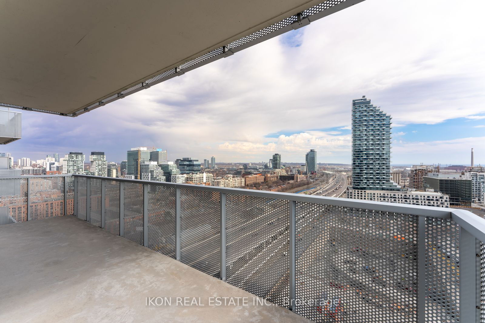 20 Richardson St, unit 1903 for rent - image #21