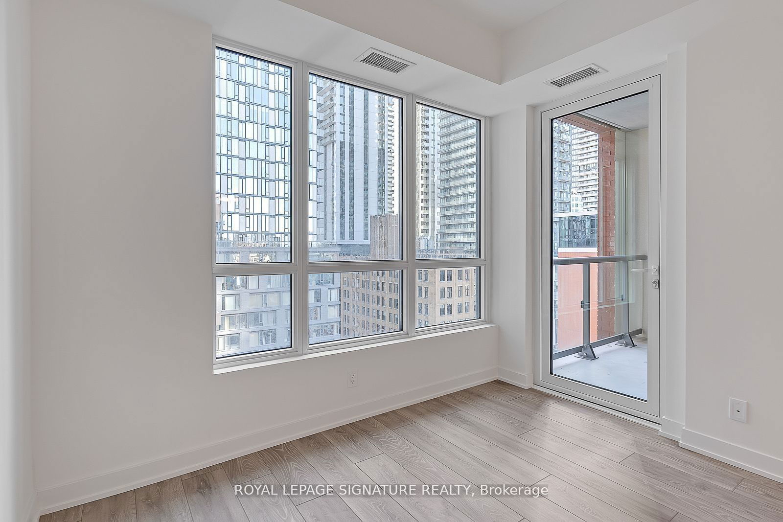 108 Peter St, unit 1312 for rent - image #7