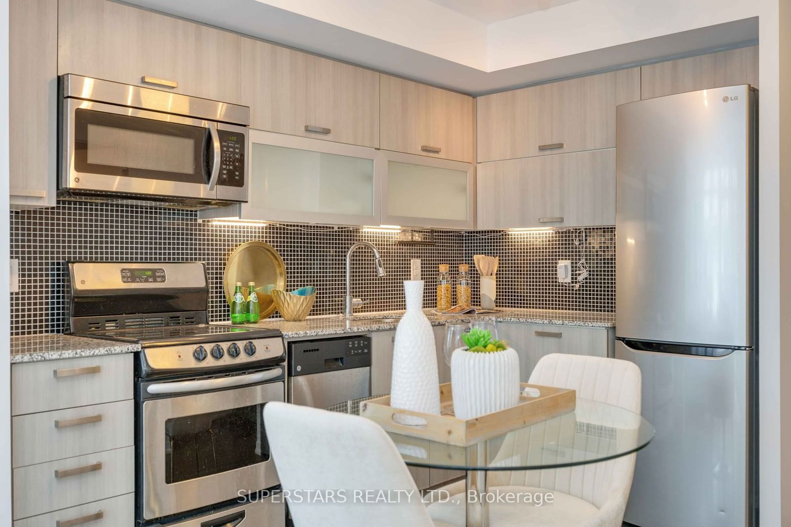 36 Lisgar St, unit 1906W for sale - image #2