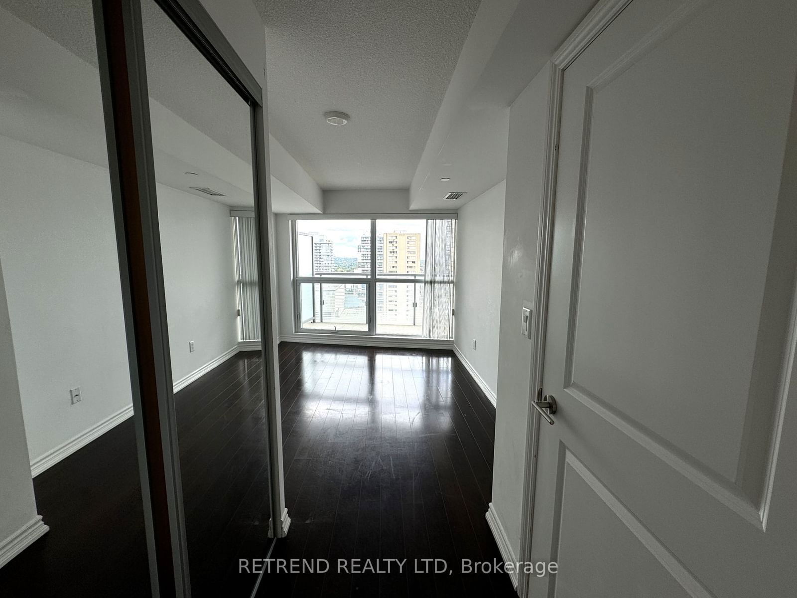 386 Yonge St, unit 2505 for rent - image #18