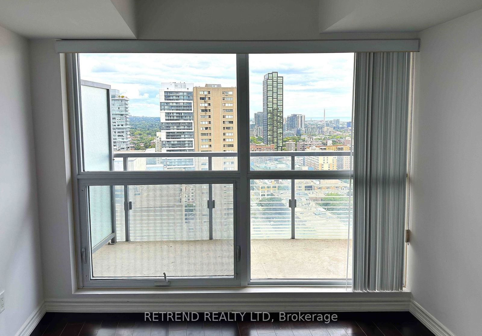 386 Yonge St, unit 2505 for rent