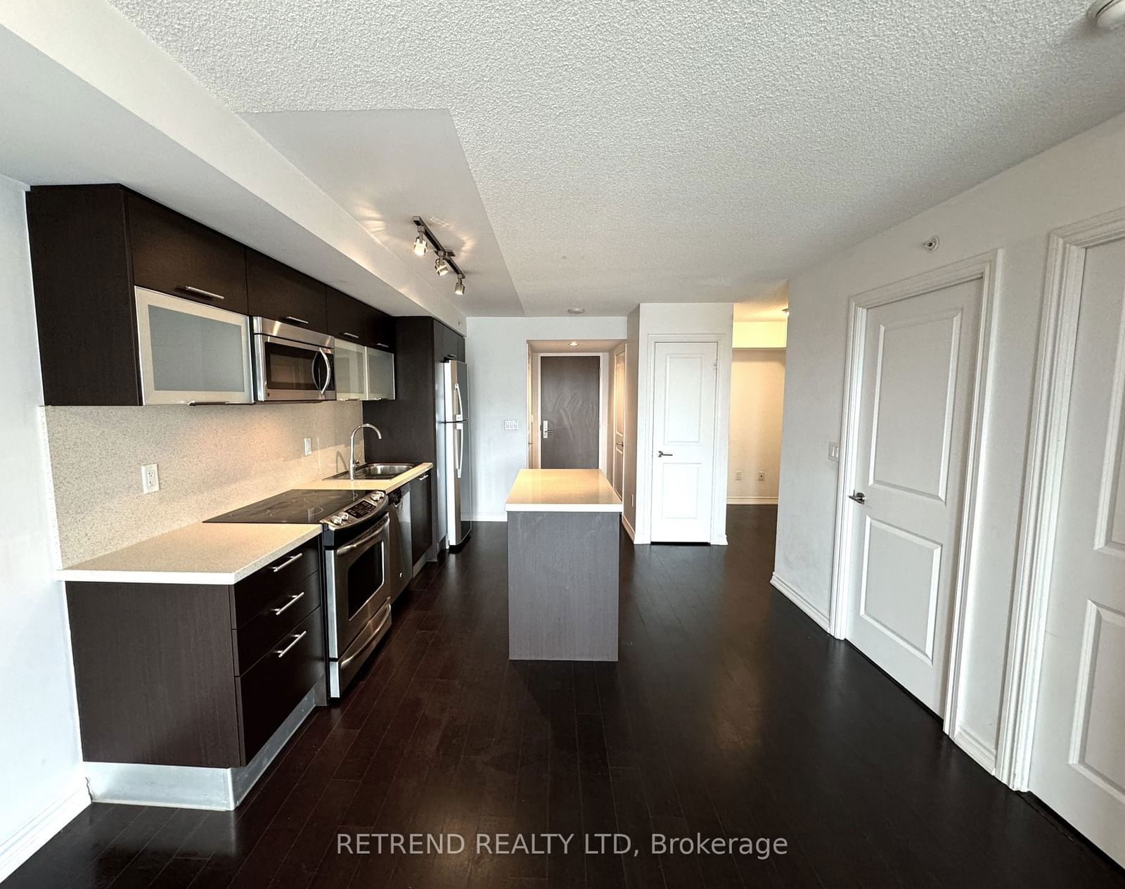 386 Yonge St, unit 2505 for rent - image #4