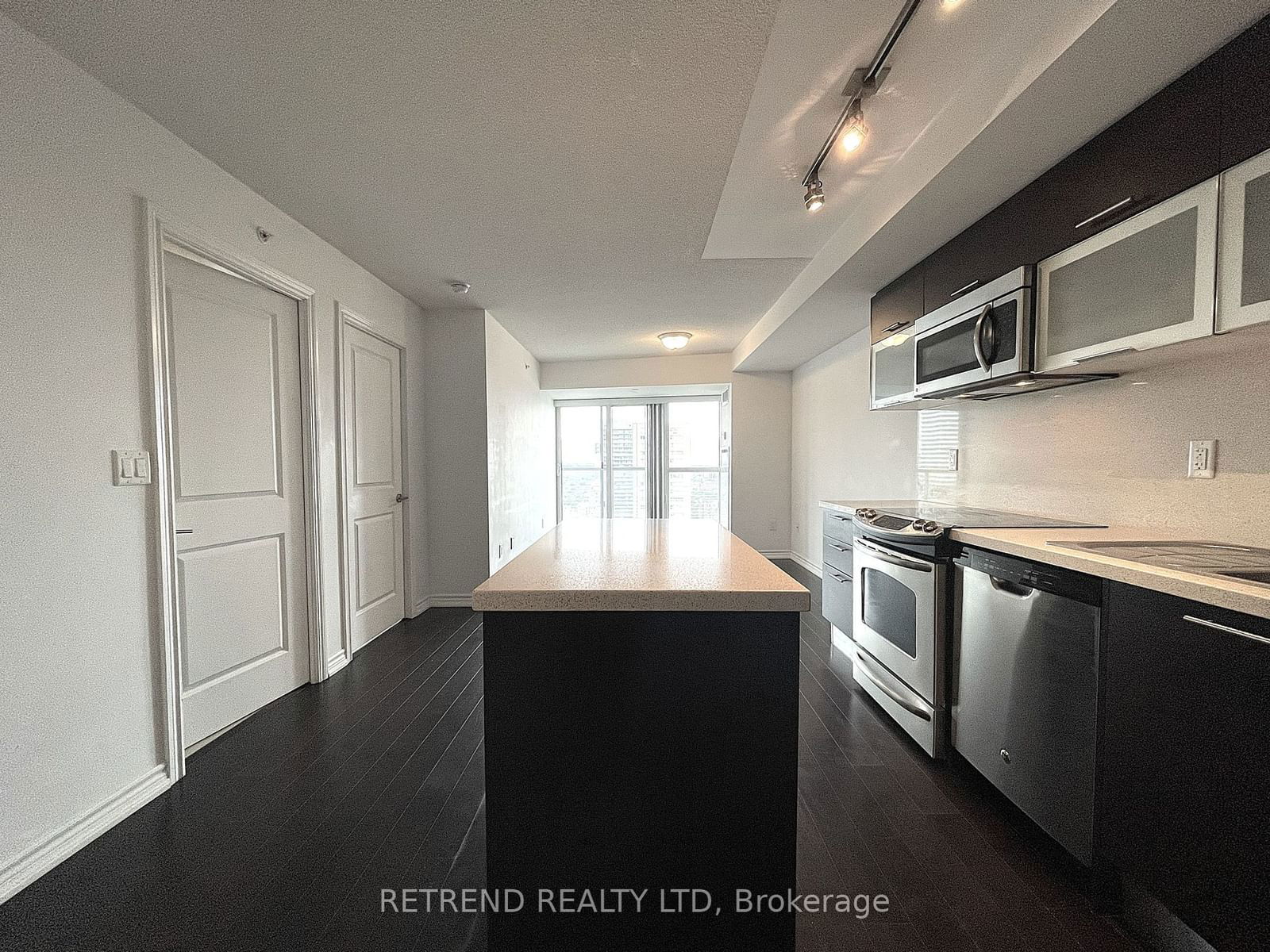 386 Yonge St, unit 2505 for rent