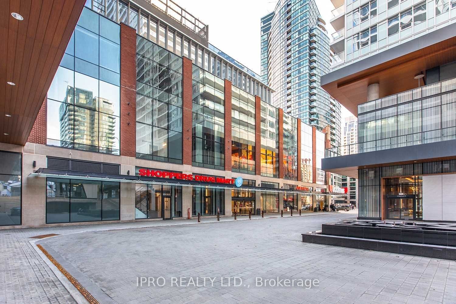 17 Bathurst St, unit 2206 for rent