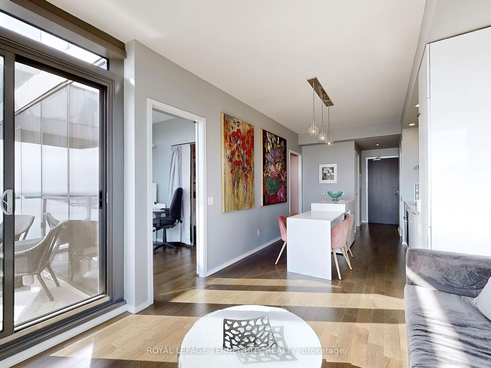 16 Bonnycastle St, unit 2505 for sale - image #6