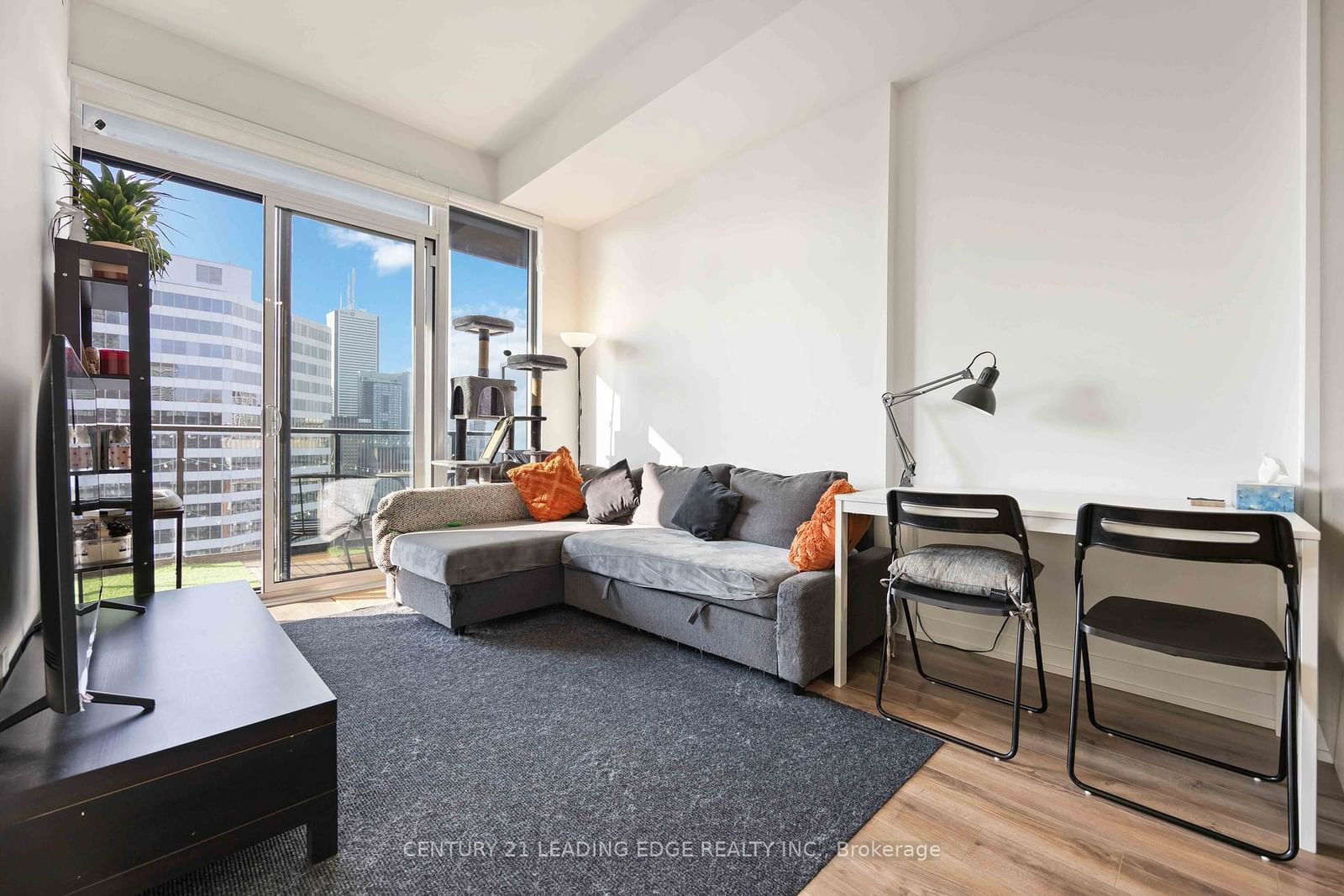 20 Edward St, unit 2705 for sale