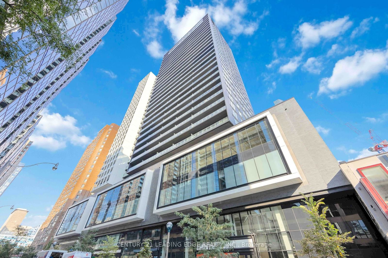 20 Edward St, unit 2705 for sale