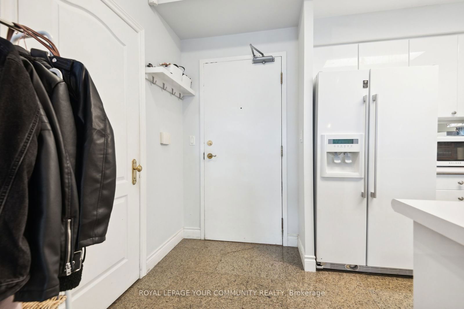 800 Spadina Rd, unit 101 for sale - image #8