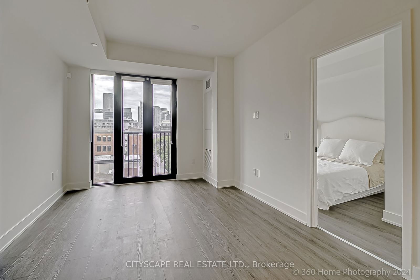 123 Portland St S, unit 610 for sale - image #8