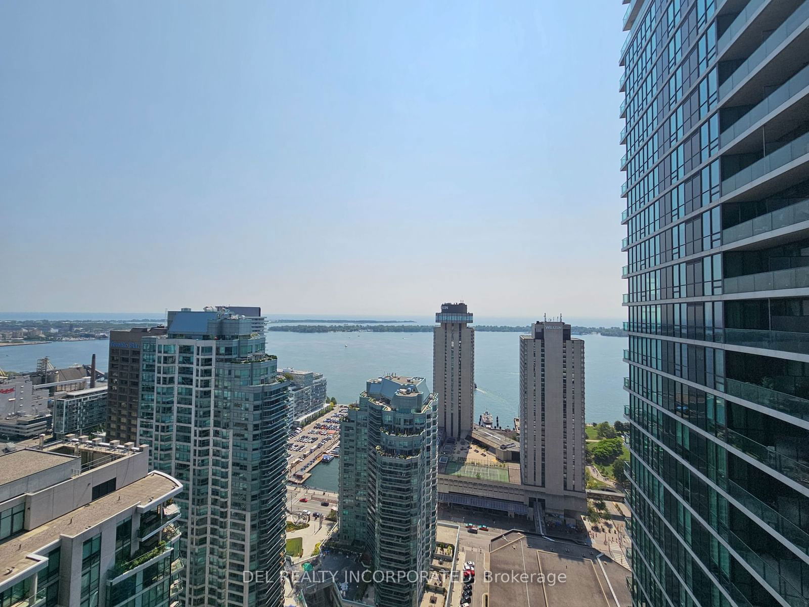 16 Harbour St, unit 3810 for rent - image #19