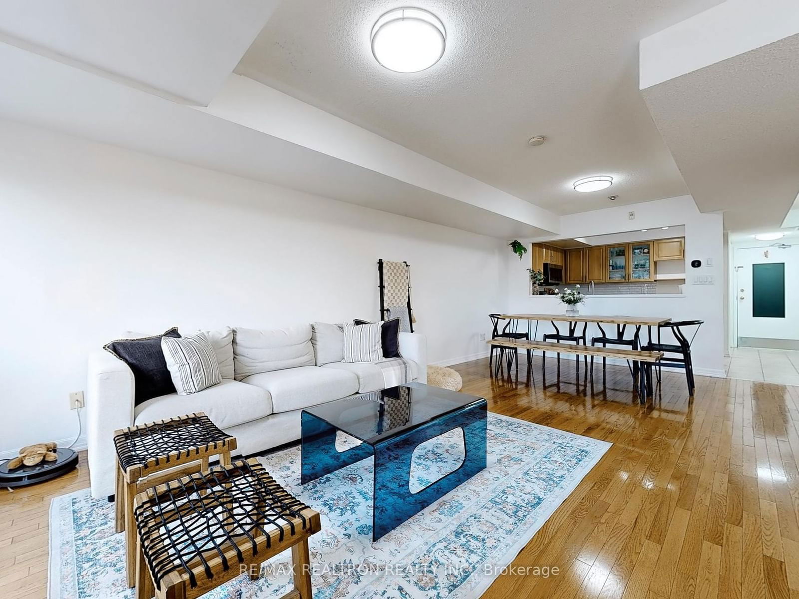 118 Finch Ave W, unit 30 for sale - image #6