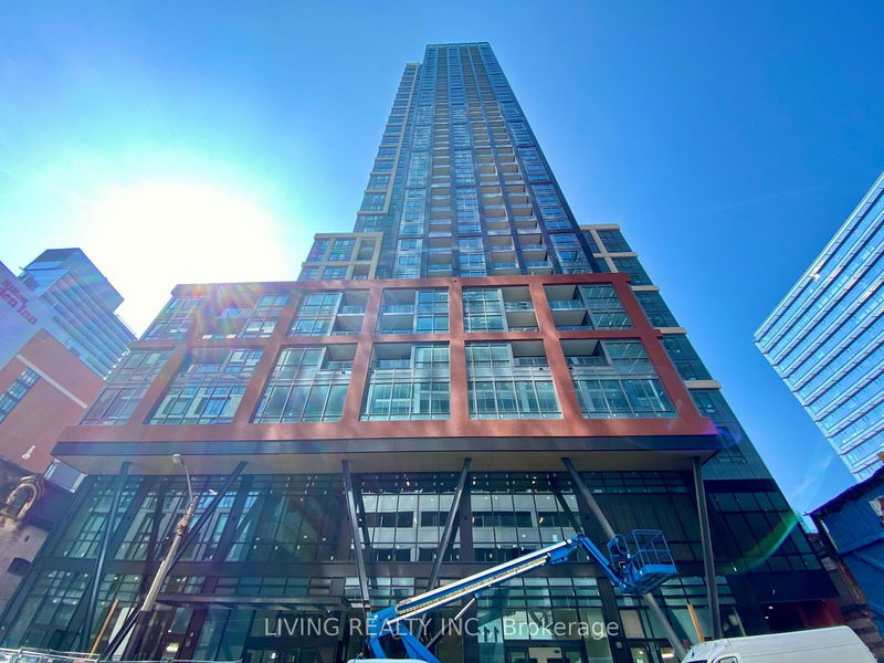 108 Peter St, unit 911 for rent