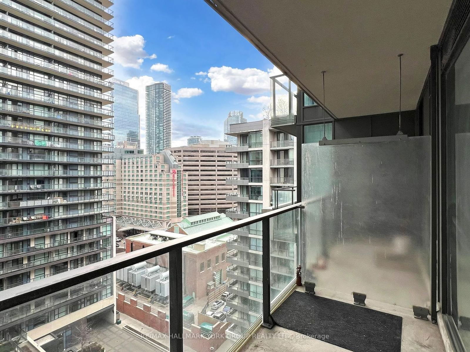 111 Elizabeth St, unit 1637 for rent - image #27