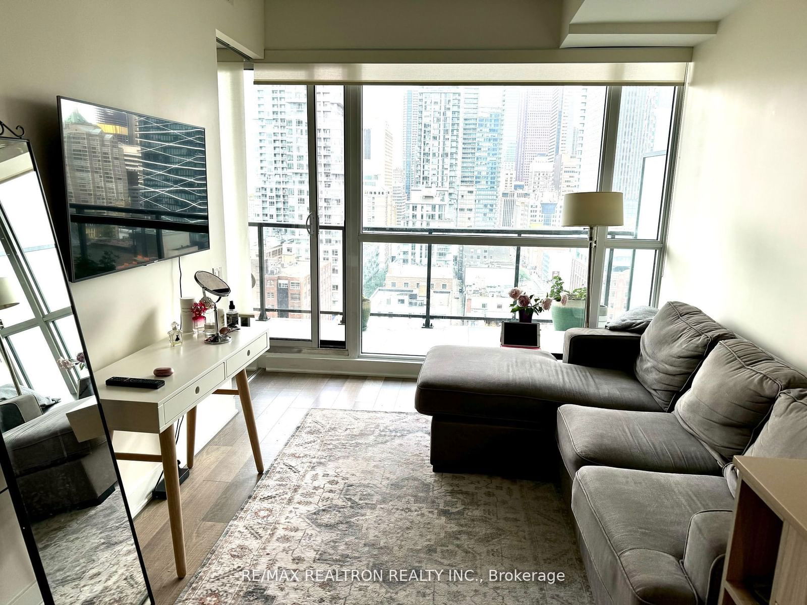 290 Adelaide St W, unit 1607 for sale - image #11