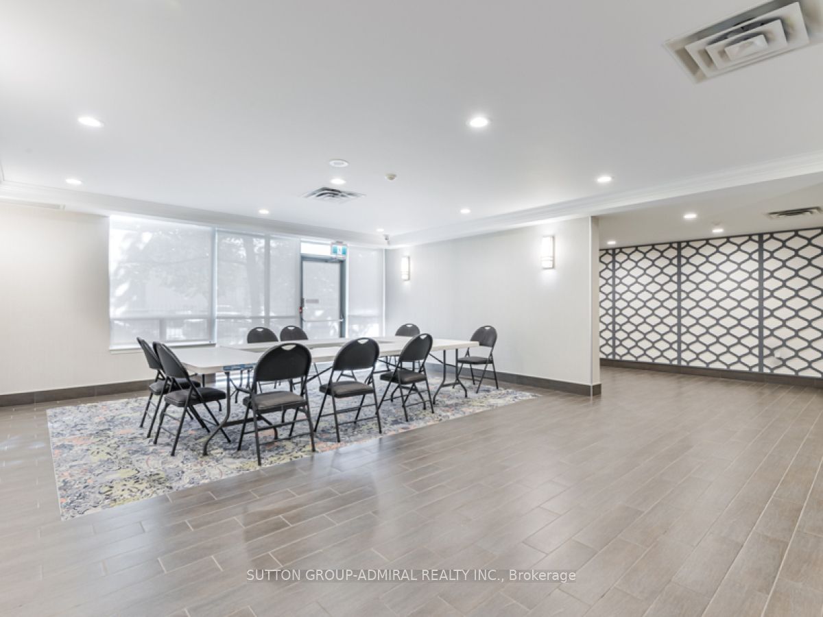 8 Covington Rd, unit 1004 for sale - image #33