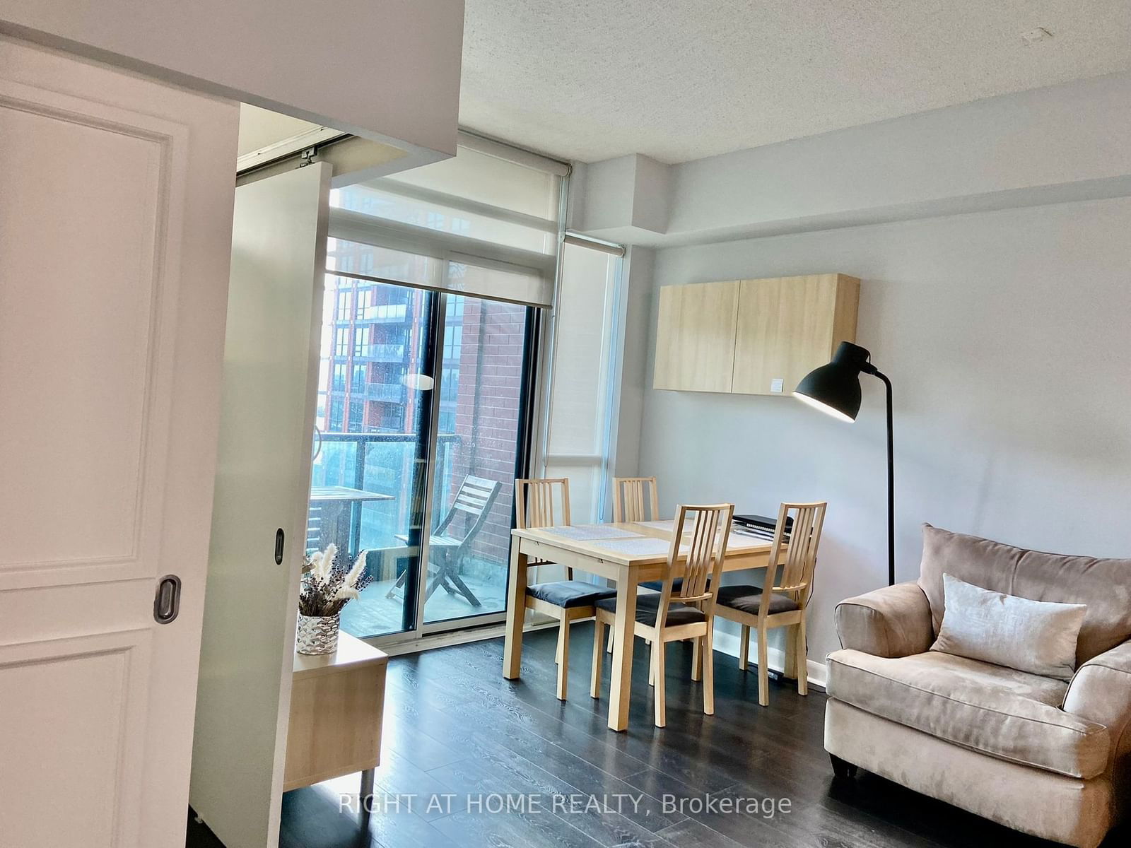 525 Wilson Ave, unit 1022 for rent - image #9