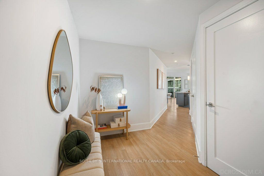 25 Broadway Ave, unit 1907 for sale - image #10