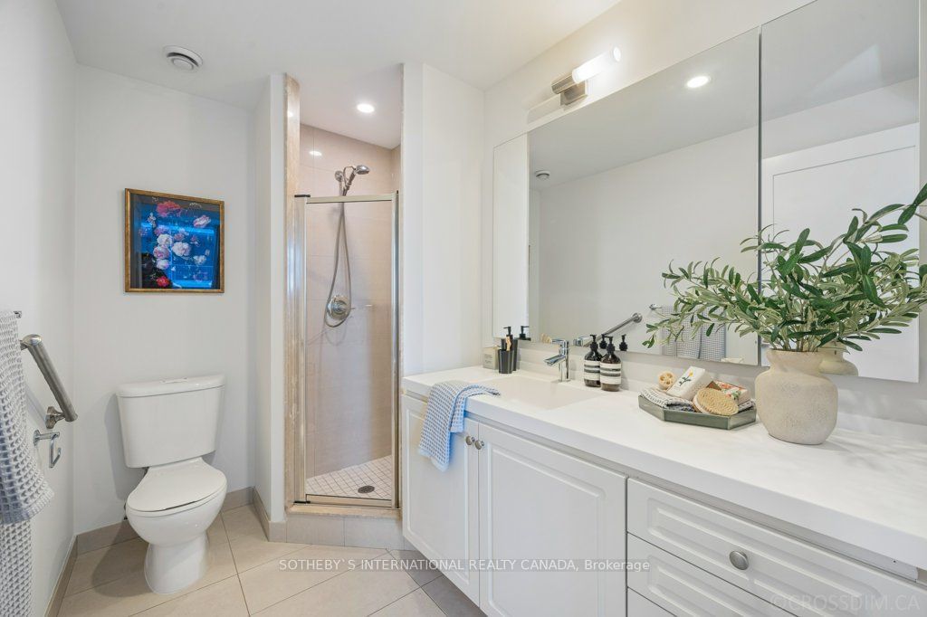 25 Broadway Ave, unit 1907 for sale - image #7