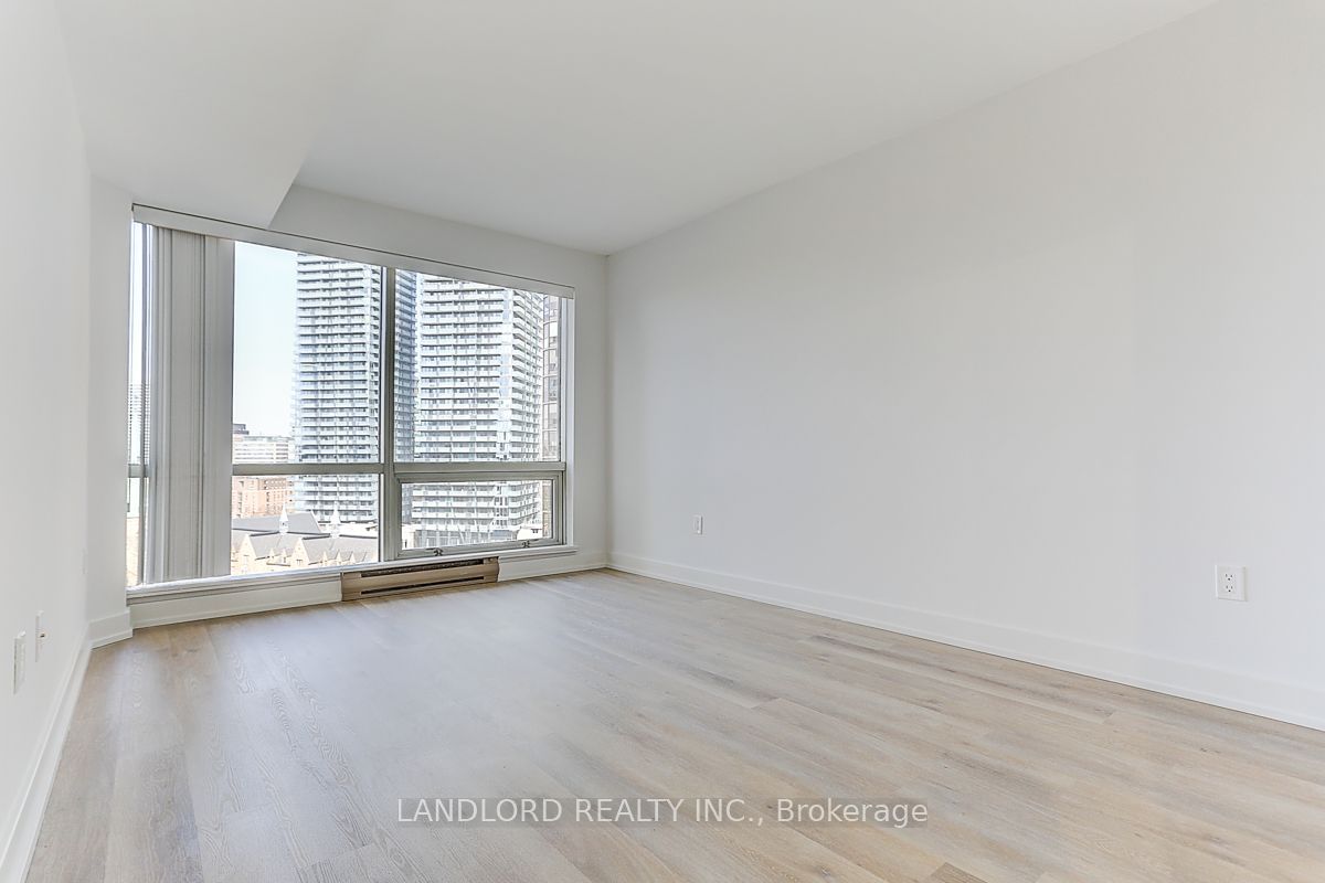 1001 Bay St, unit 1319 for rent