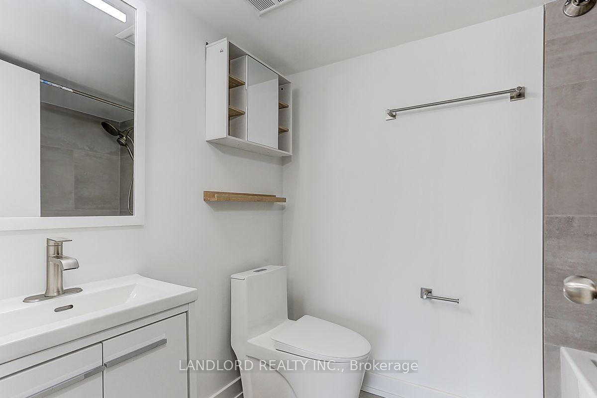 1001 Bay St, unit 1319 for rent - image #18