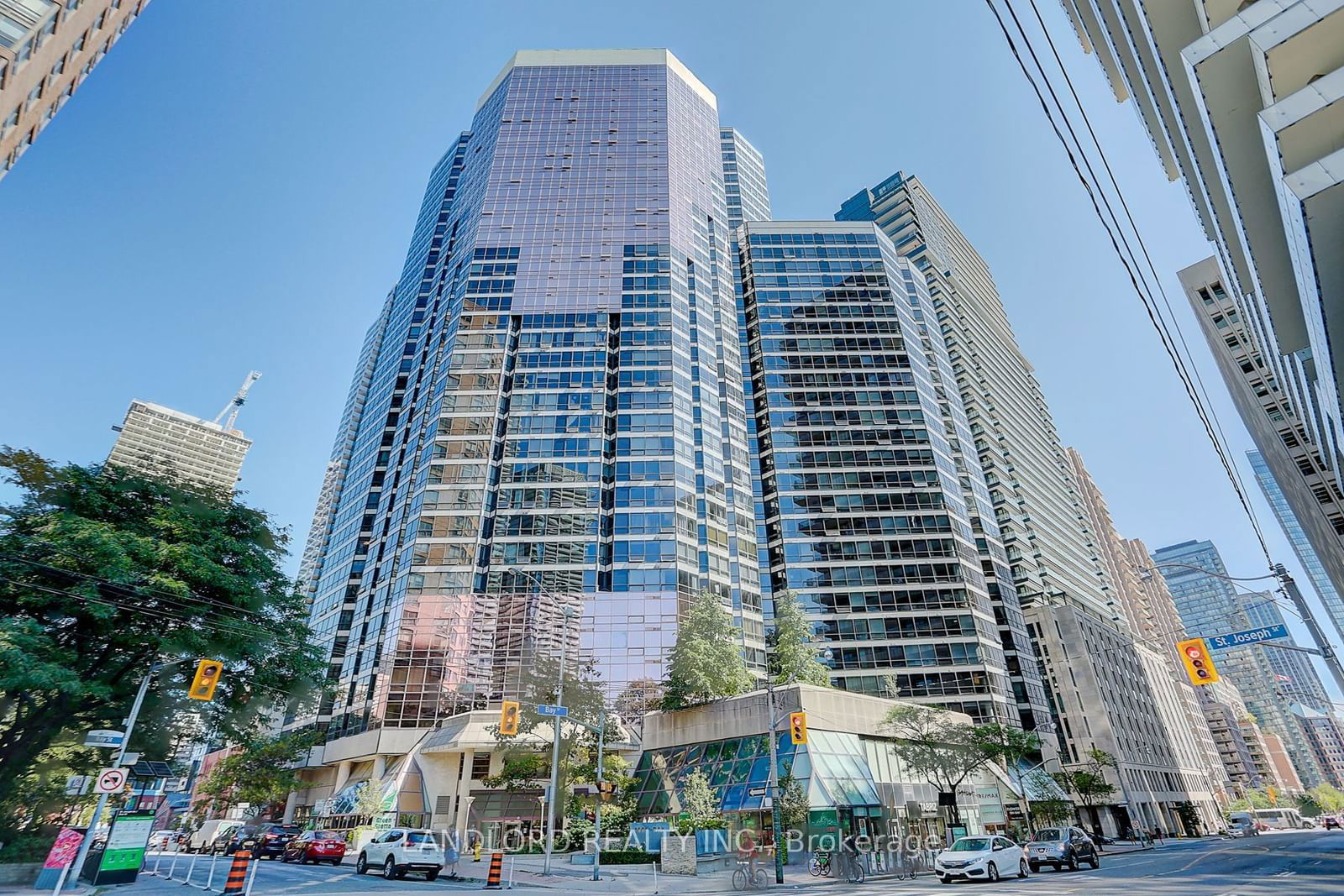 1001 Bay St, unit 1319 for rent - image #39