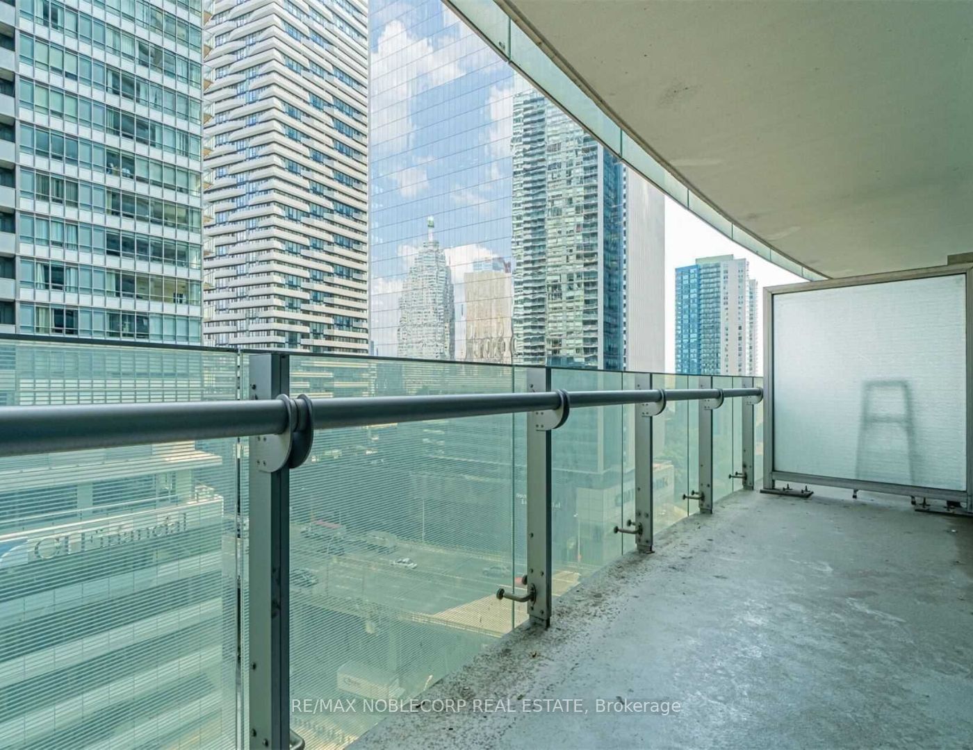 14 York St, unit 1112 for sale - image #30