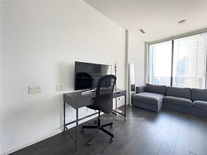 5 St Joseph St, unit 4404 for rent