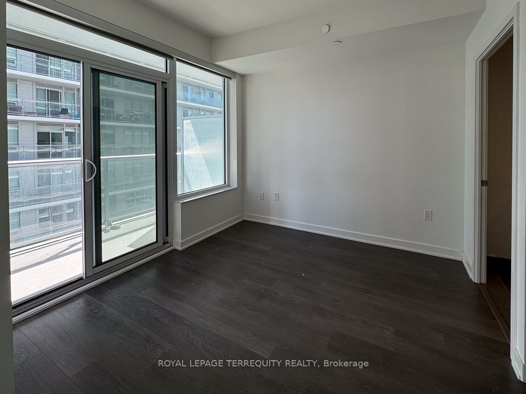 99 Broadway Ave, unit 2904 for rent - image #13