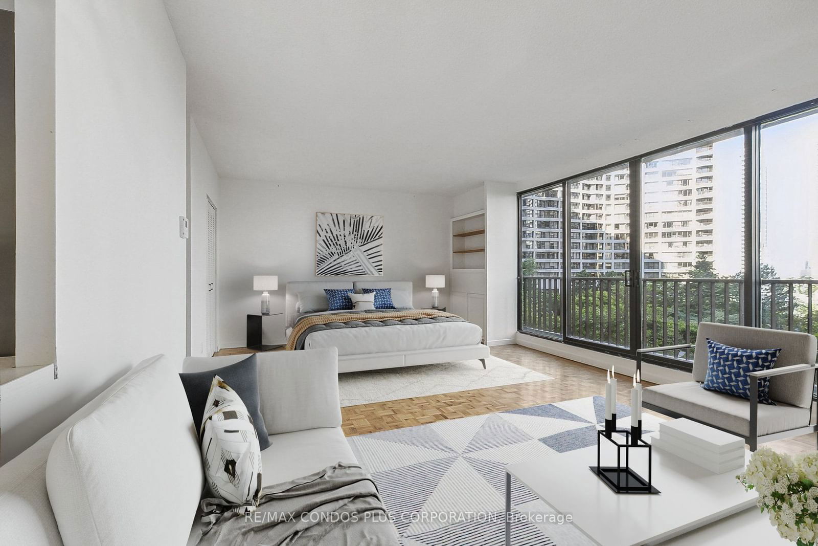 33 Harbour Sq, unit 1022 for sale - image #7