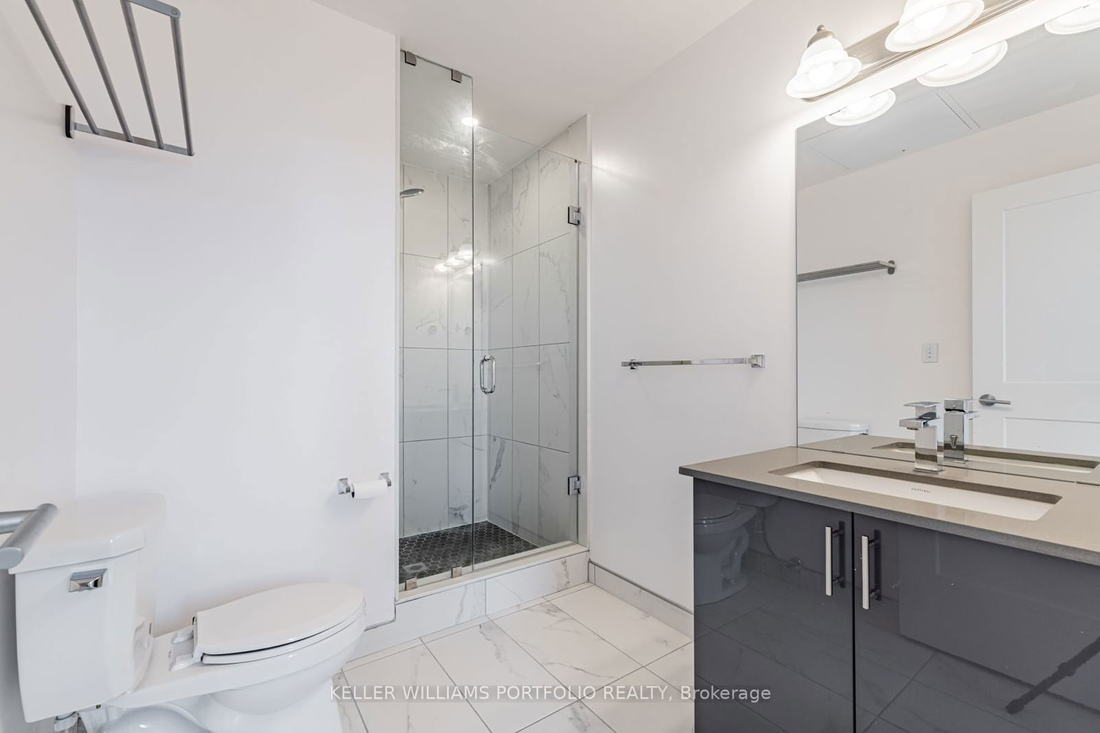 57 Finch Ave W, unit 32 for rent - image #15