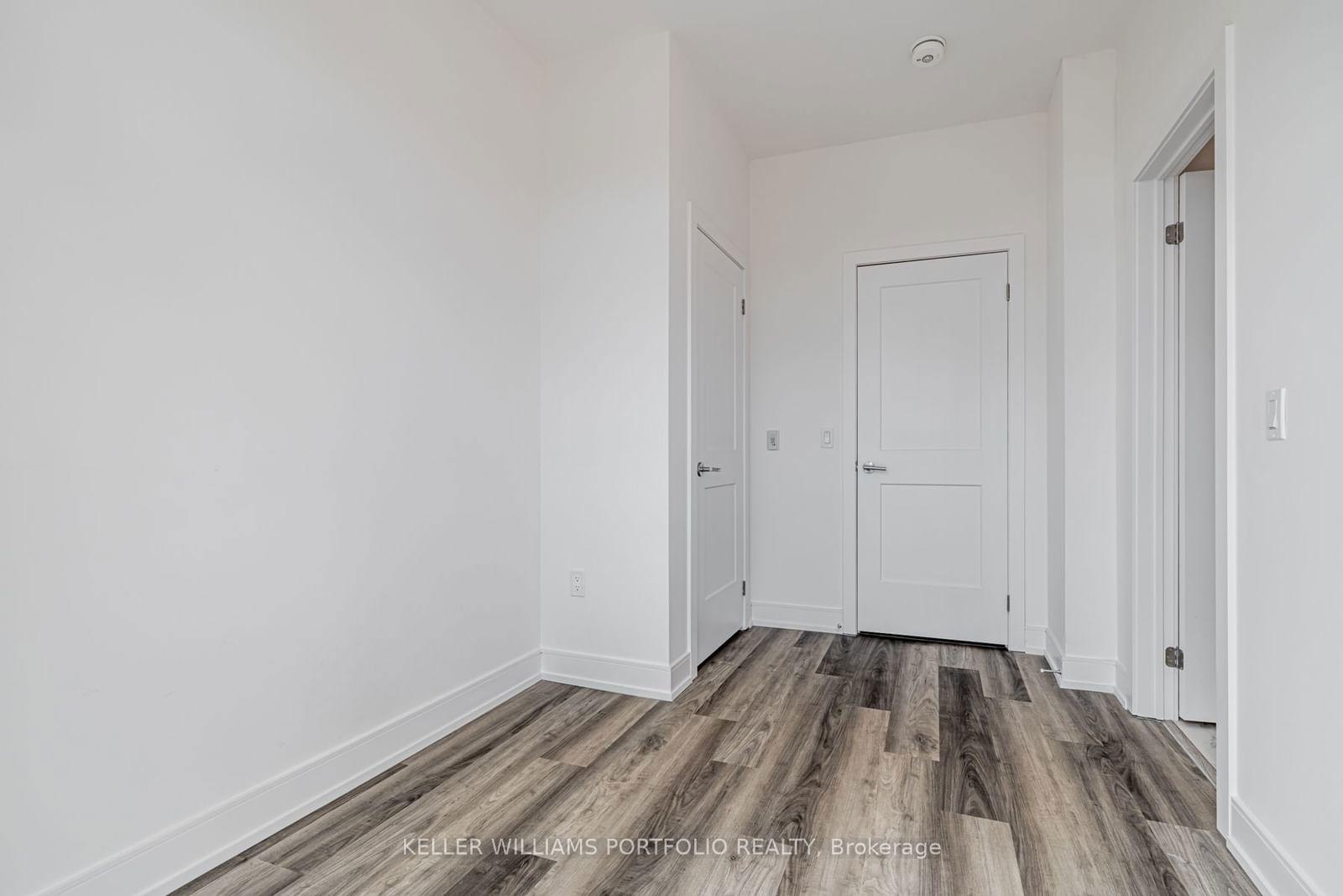 57 Finch Ave W, unit 32 for rent - image #18