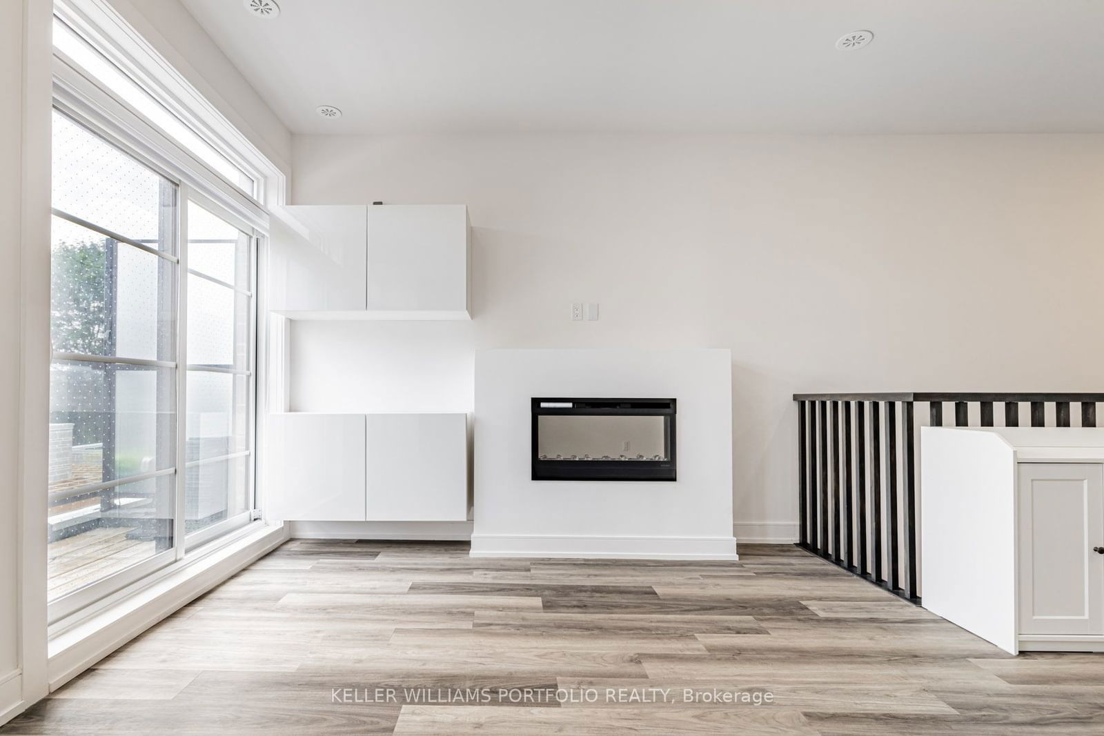 57 Finch Ave W, unit 32 for rent - image #4