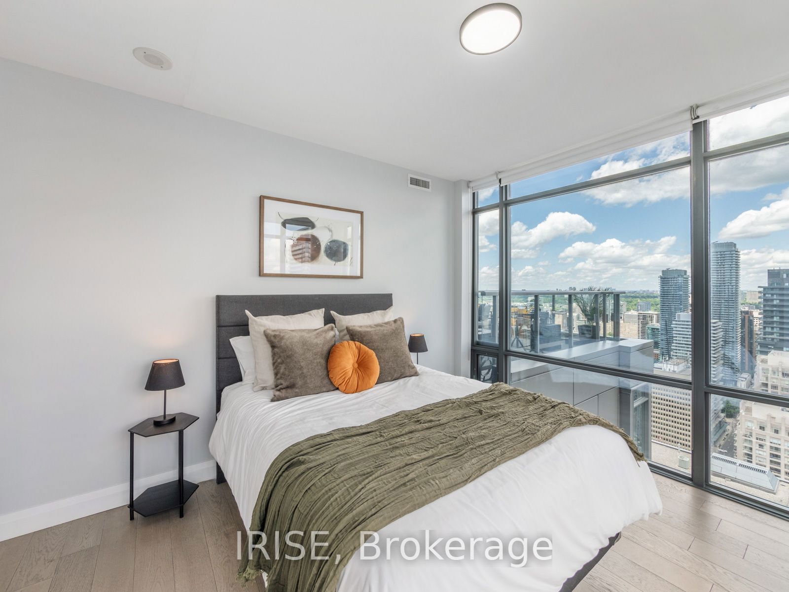 38 Grenville St, unit Ph4506 for sale - image #18