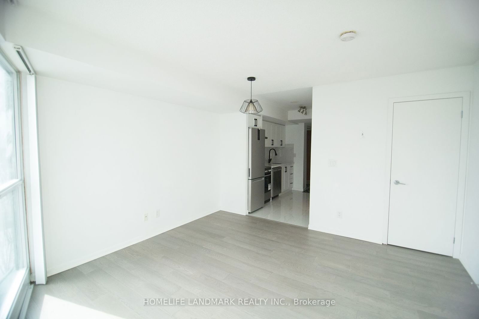 219 Fort York Blvd, unit 907 for rent - image #11