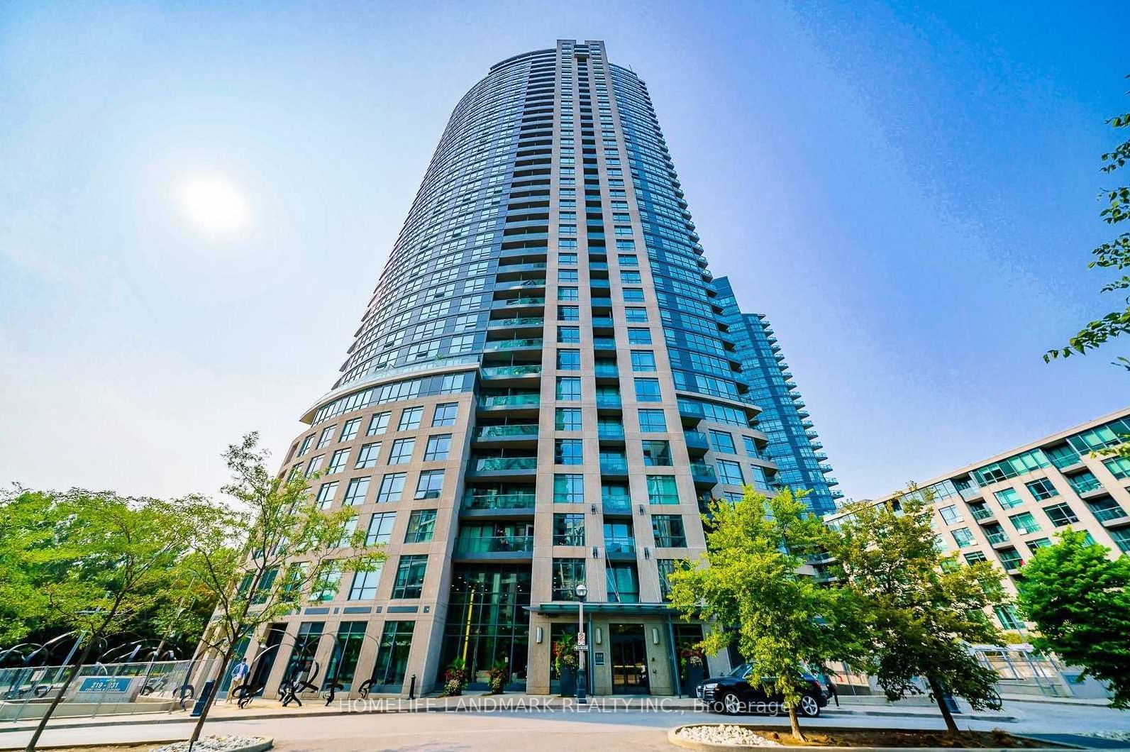 219 Fort York Blvd, unit 907 for rent - image #2