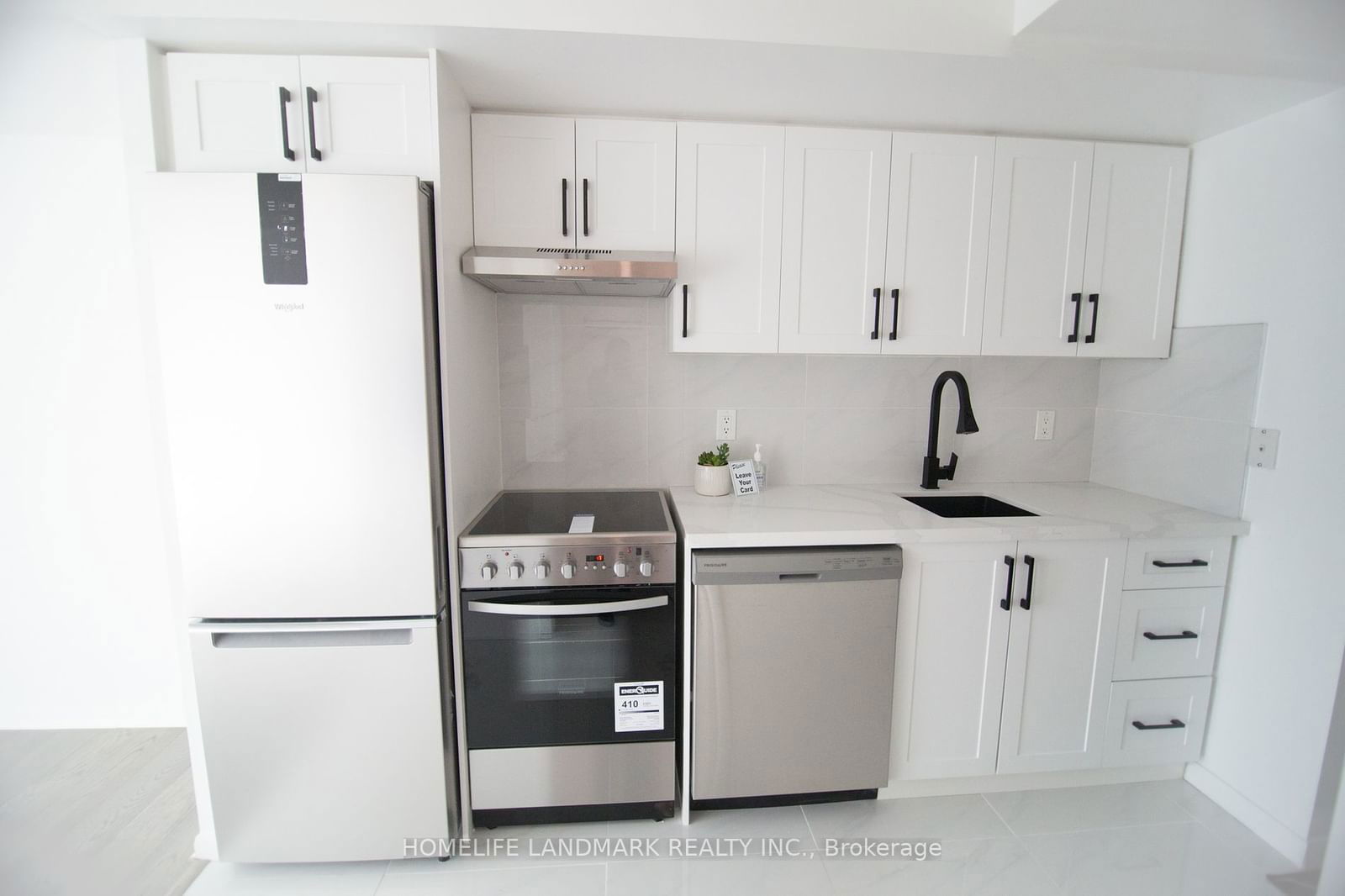 219 Fort York Blvd, unit 907 for rent - image #8