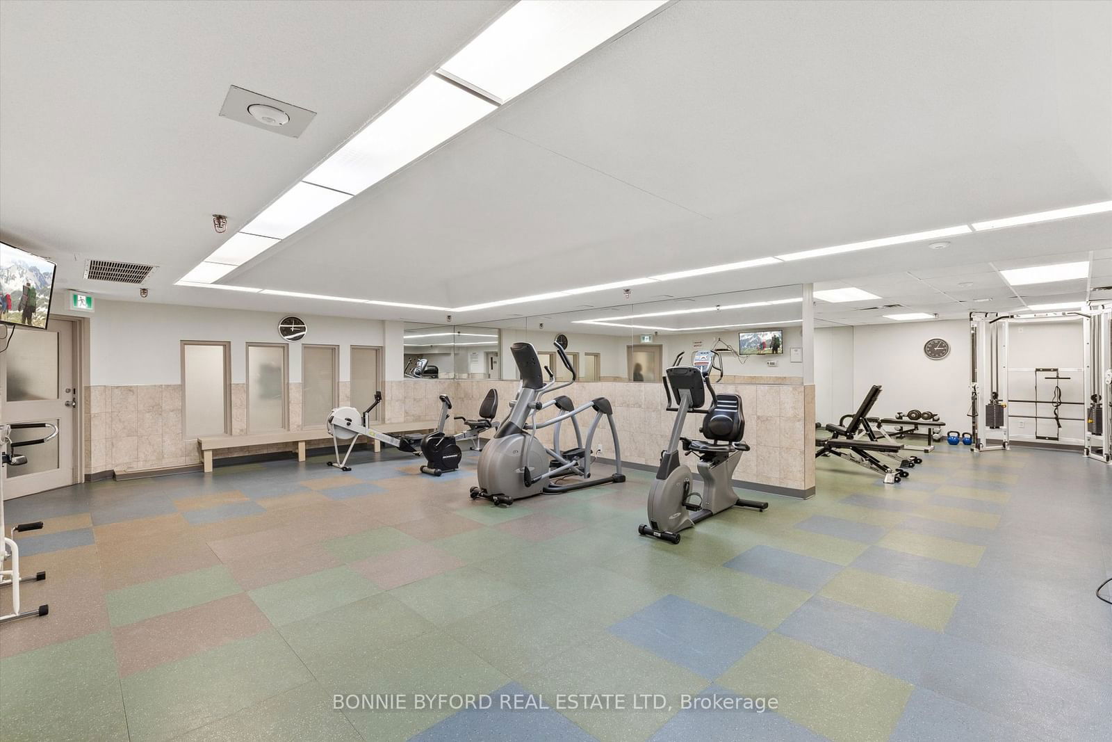 955 Millwood Rd, unit 115 for sale - image #34