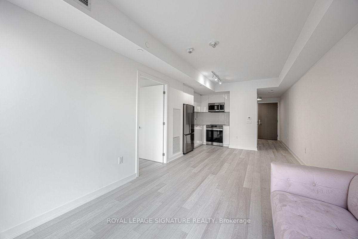 357 King St W, unit 3002 for rent