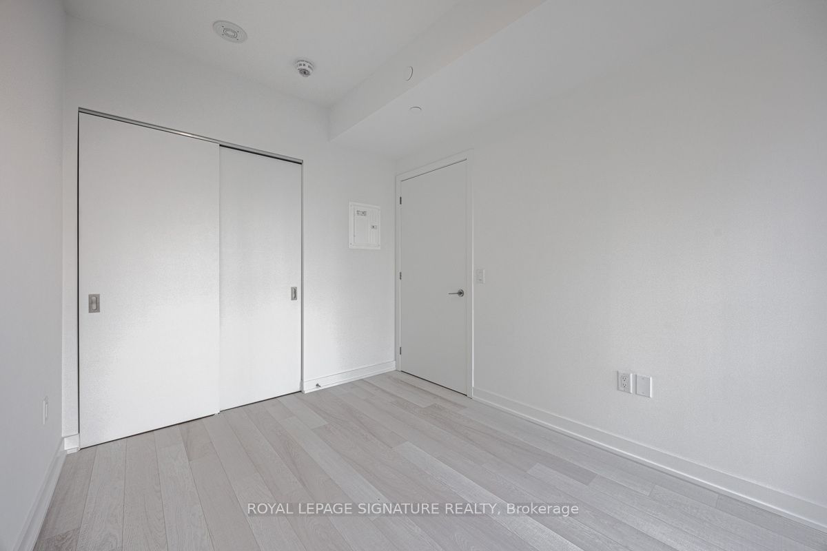 357 King St W, unit 3002 for rent - image #15