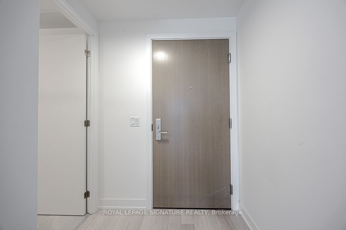 357 King St W, unit 3002 for rent - image #30