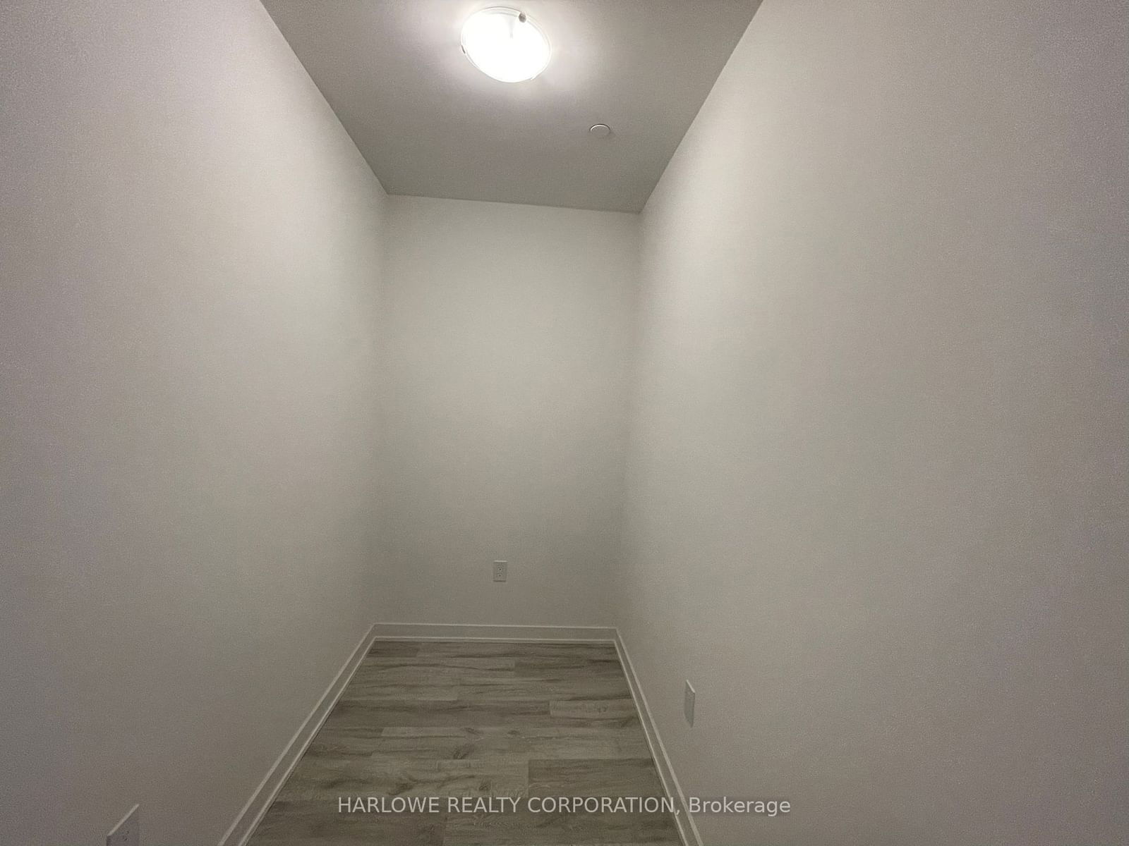 121 Lower Sherbourne St, unit 460 SW for rent