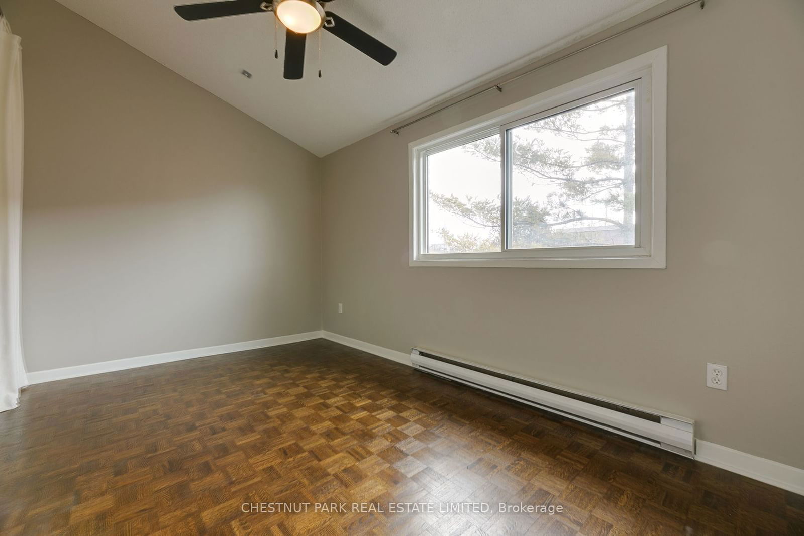 130 Clinton St, unit 20 for rent - image #17