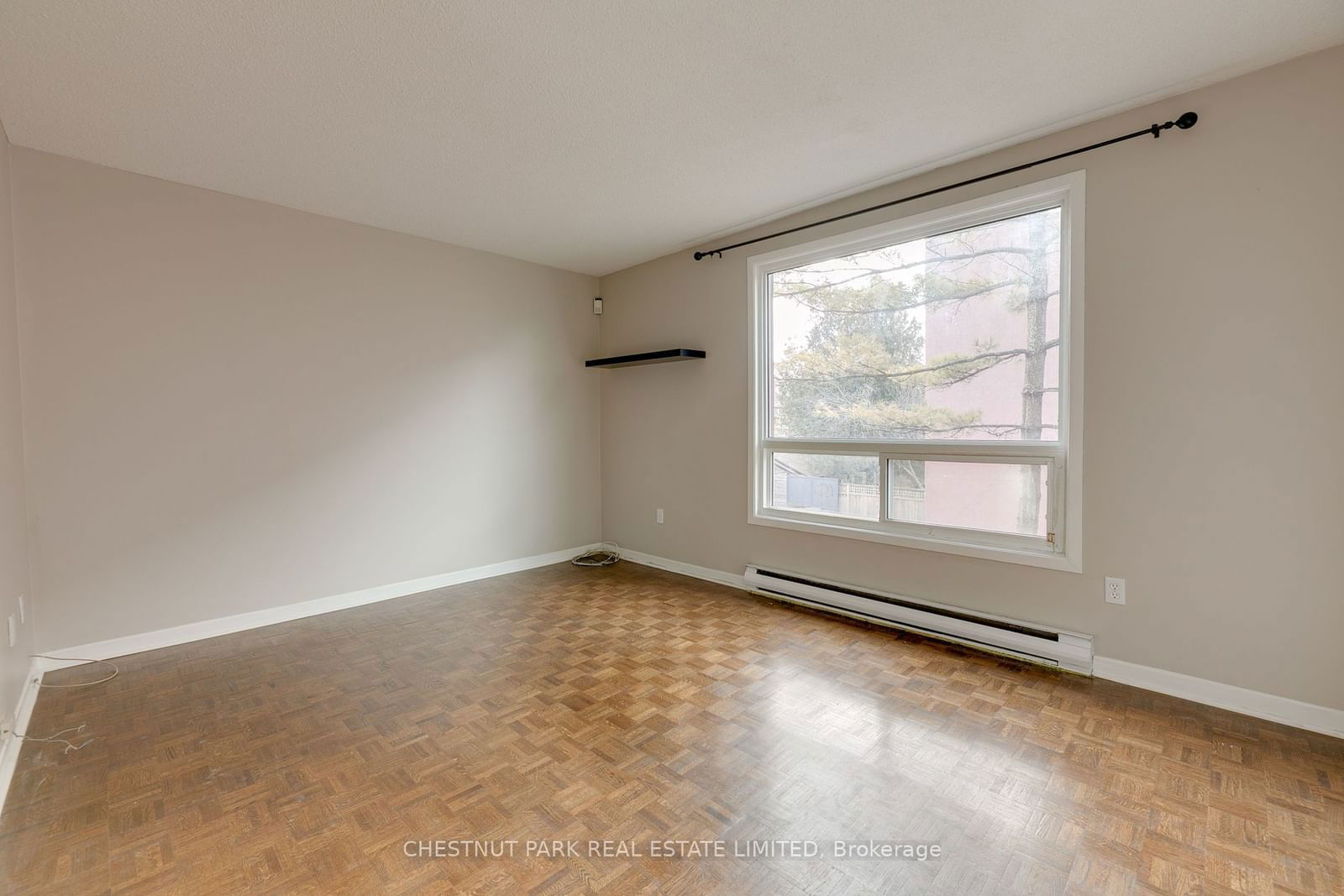 130 Clinton St, unit 20 for rent - image #9