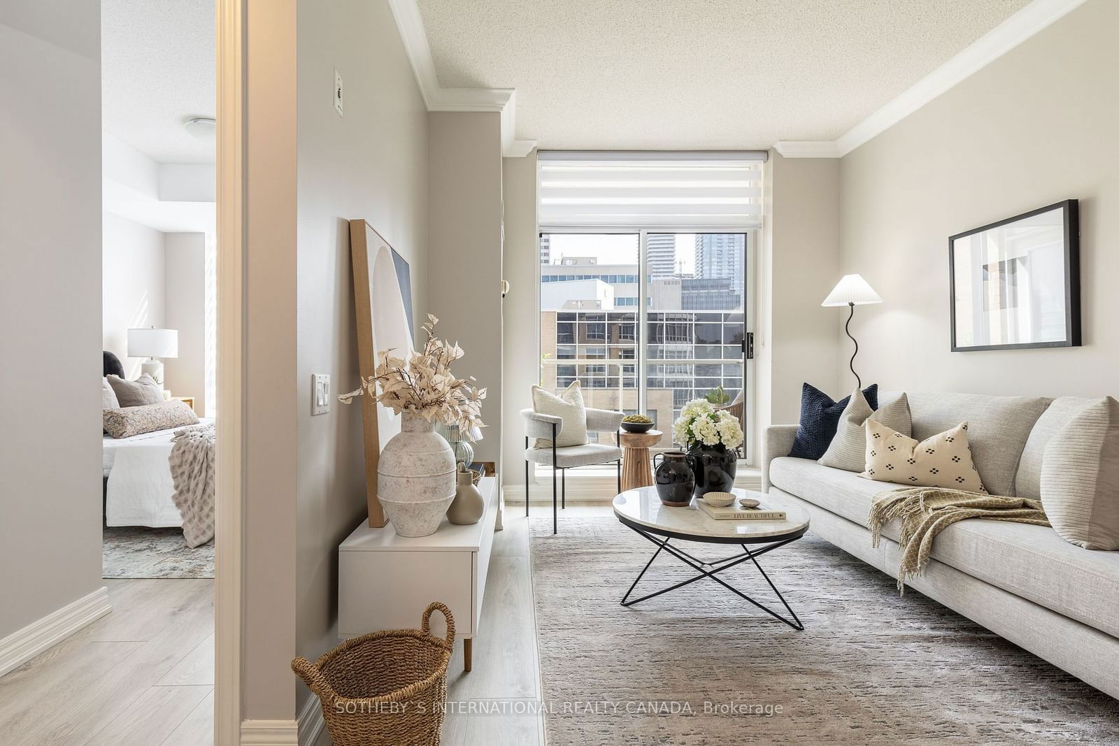 2 Edith Dr, unit 403 for sale - image #8