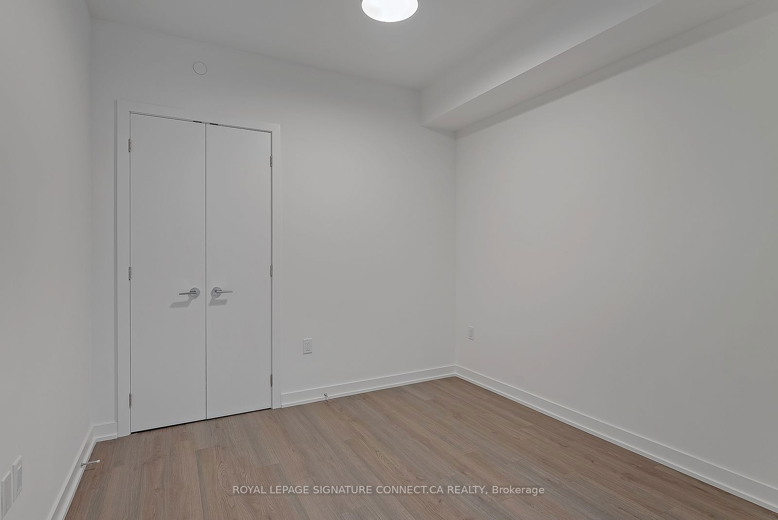 357 King St W, unit 1406 for rent - image #16